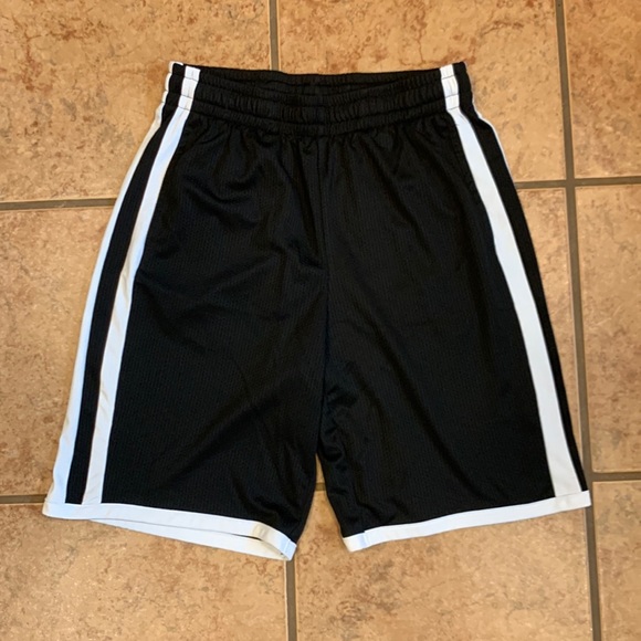Boys Tek Gear Basketball Short Size Large - Picture 1 of 4